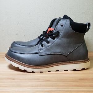 Deer Stags Men's 10.5 Julian Faux Leather Short Boot Grey Memory Foam Gorpcore